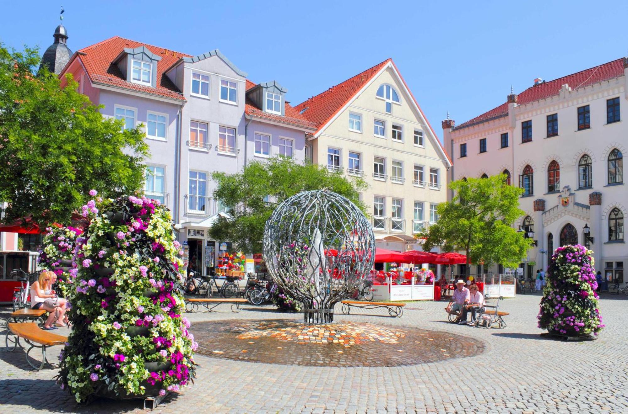 Grosse Sommerliebe - Ferienhaus Nah Am Volksbad Und Radwanderweg Waren  Ngoại thất bức ảnh