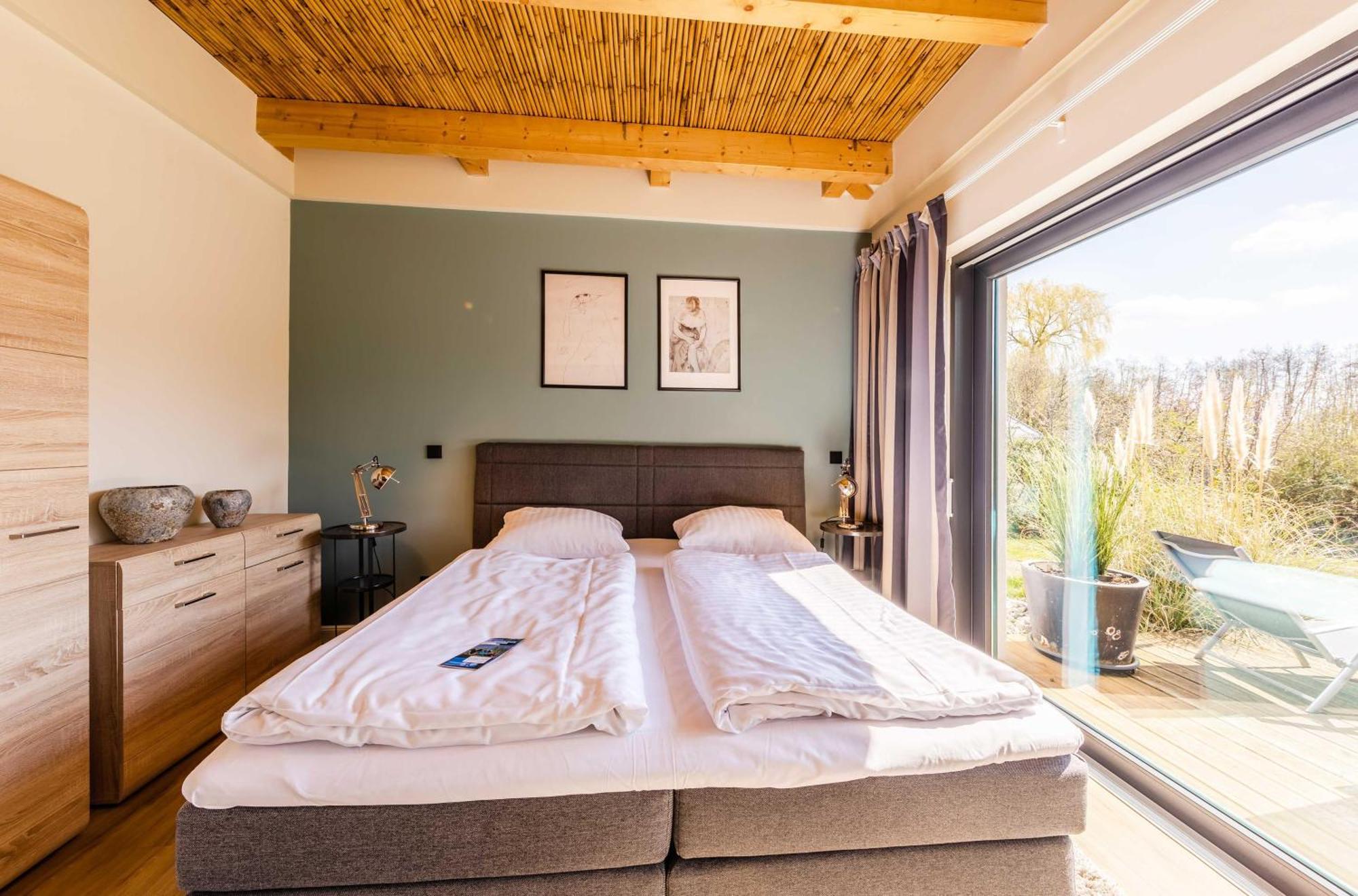 Grosse Sommerliebe - Ferienhaus Nah Am Volksbad Und Radwanderweg Waren  Ngoại thất bức ảnh
