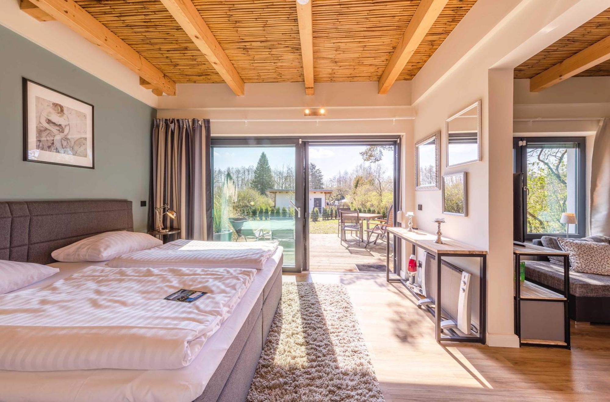 Grosse Sommerliebe - Ferienhaus Nah Am Volksbad Und Radwanderweg Waren  Ngoại thất bức ảnh